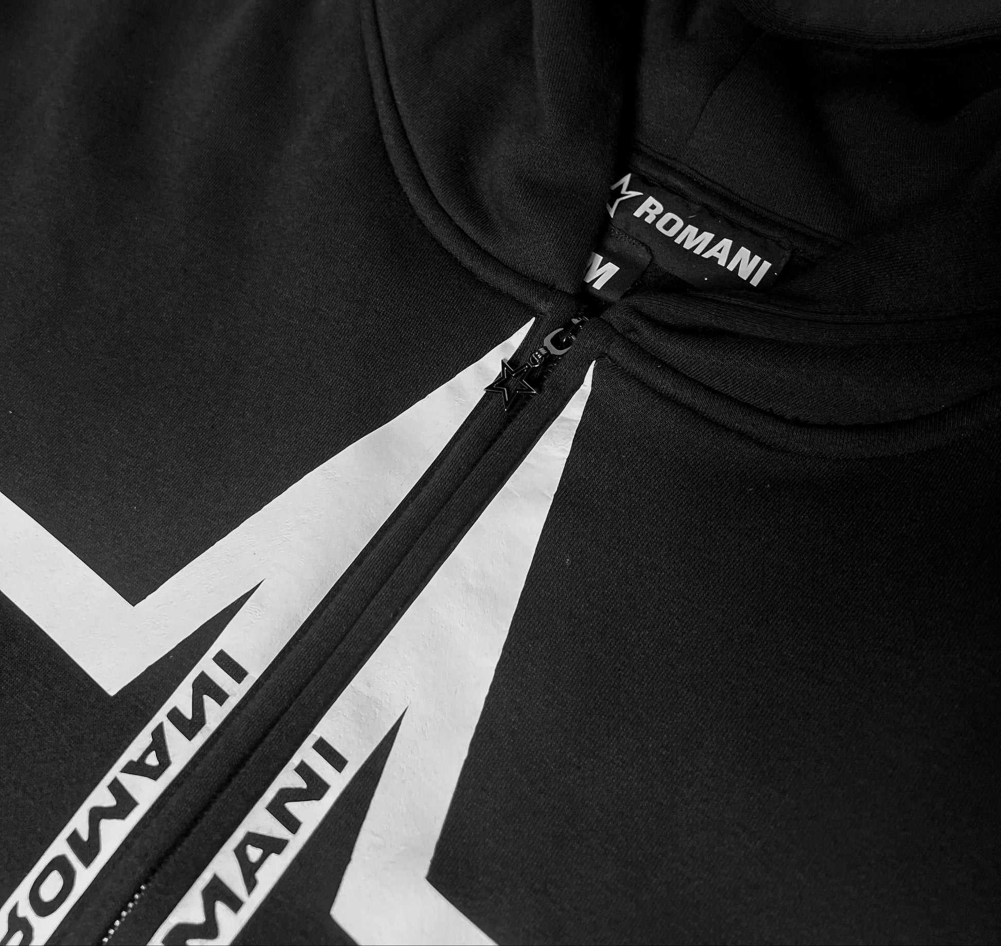 'PAX STAR' Zip Up Hoodie